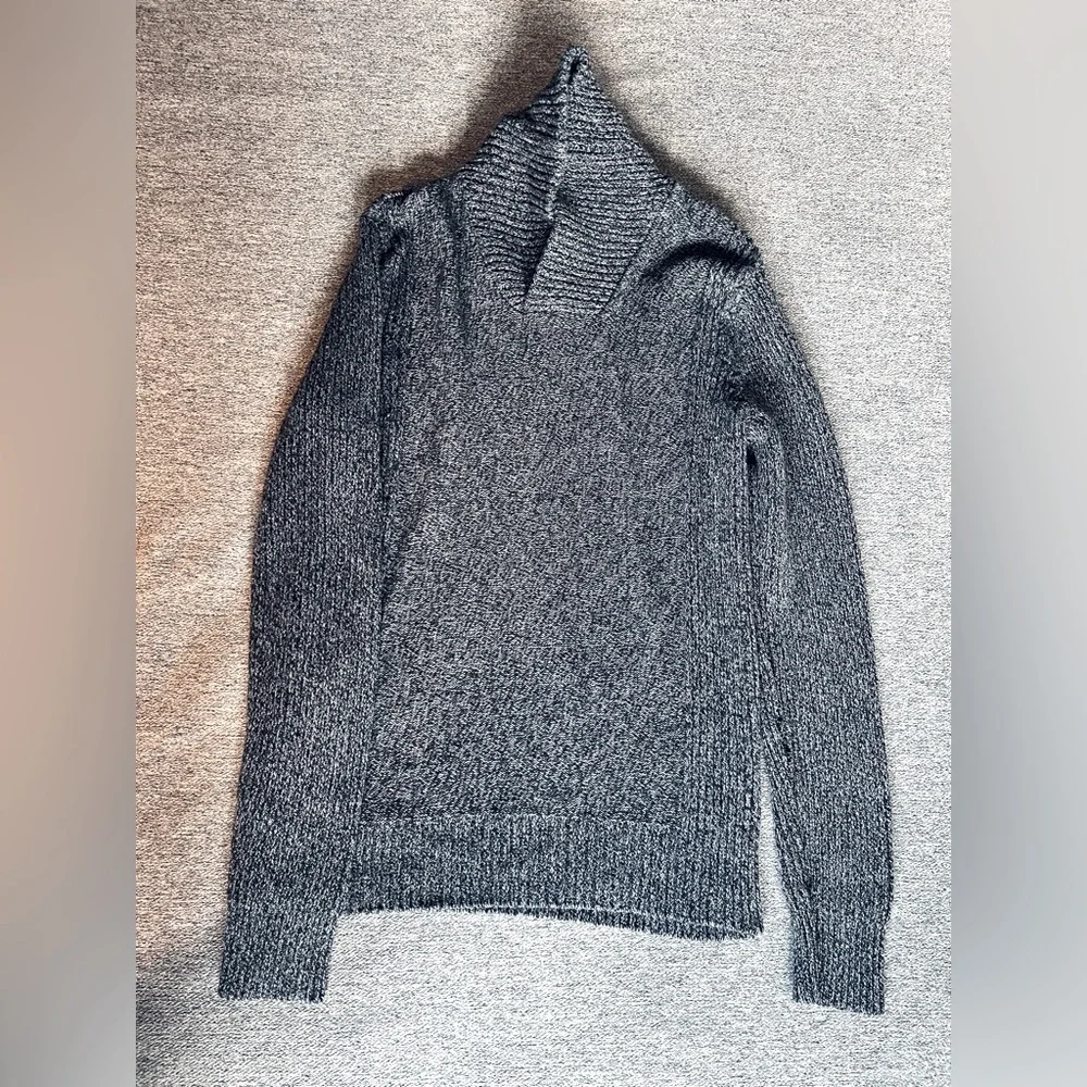 American Rag Sweater - Picture 1 of 2
